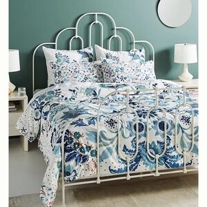 Anthropologie Velvet Hollyhock Quilt Queen + 2 shams